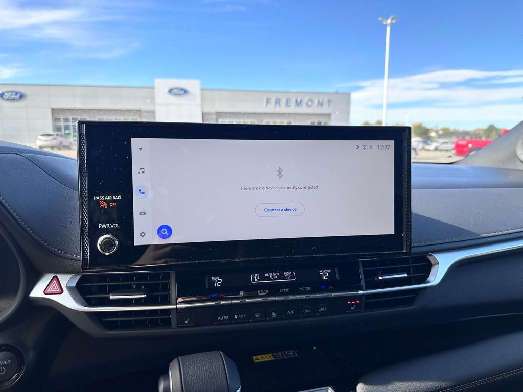 2025 Toyota Sienna XLE 7 Passenger