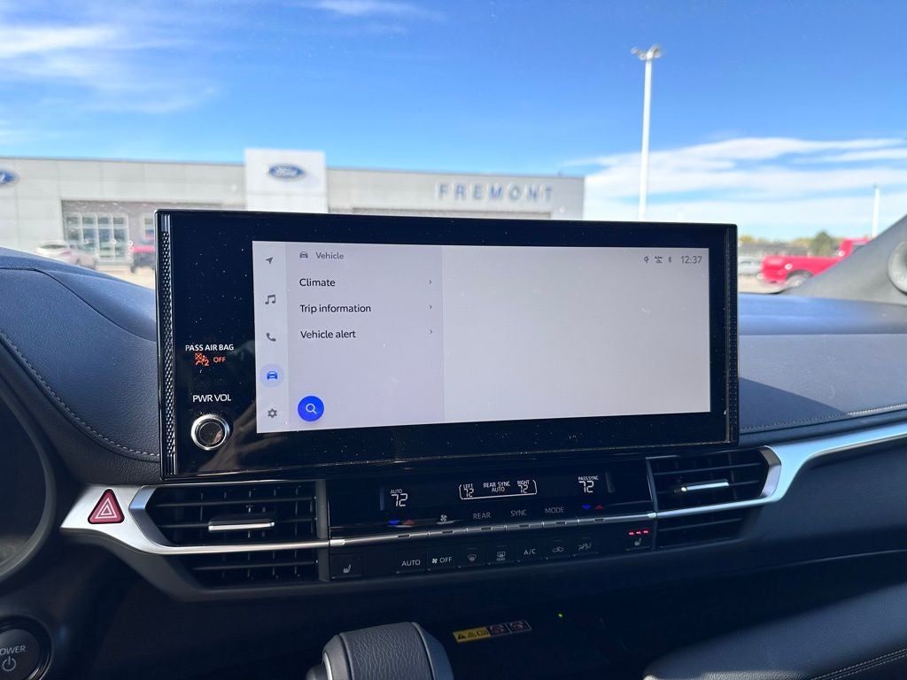 2025 Toyota Sienna XLE 7 Passenger