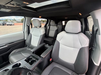 2021 Toyota Sienna XSE 7 Passenger