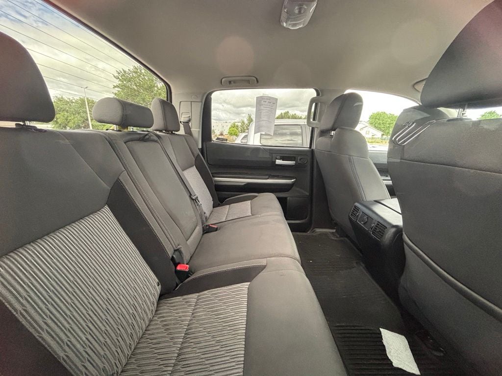 2017 Toyota Tundra SR5 5.7L V8