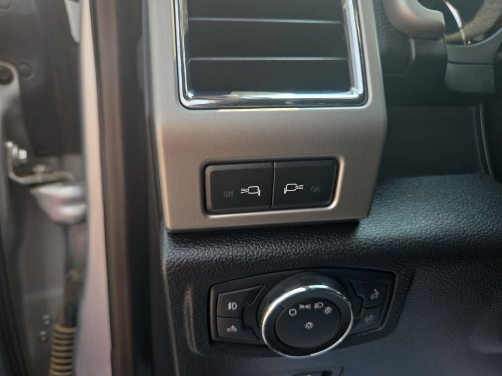 2018 Ford F-250SD Lariat 160"