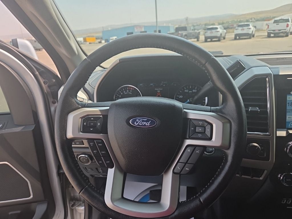 2018 Ford F-250SD Lariat 160"