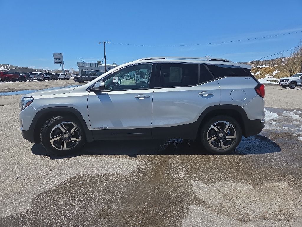 2020 GMC Terrain SLT