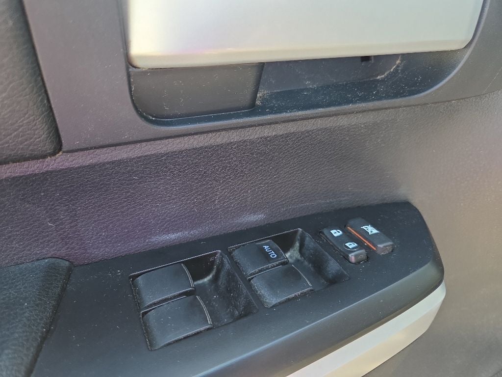 2014 Toyota Tundra SR5 CrewMax