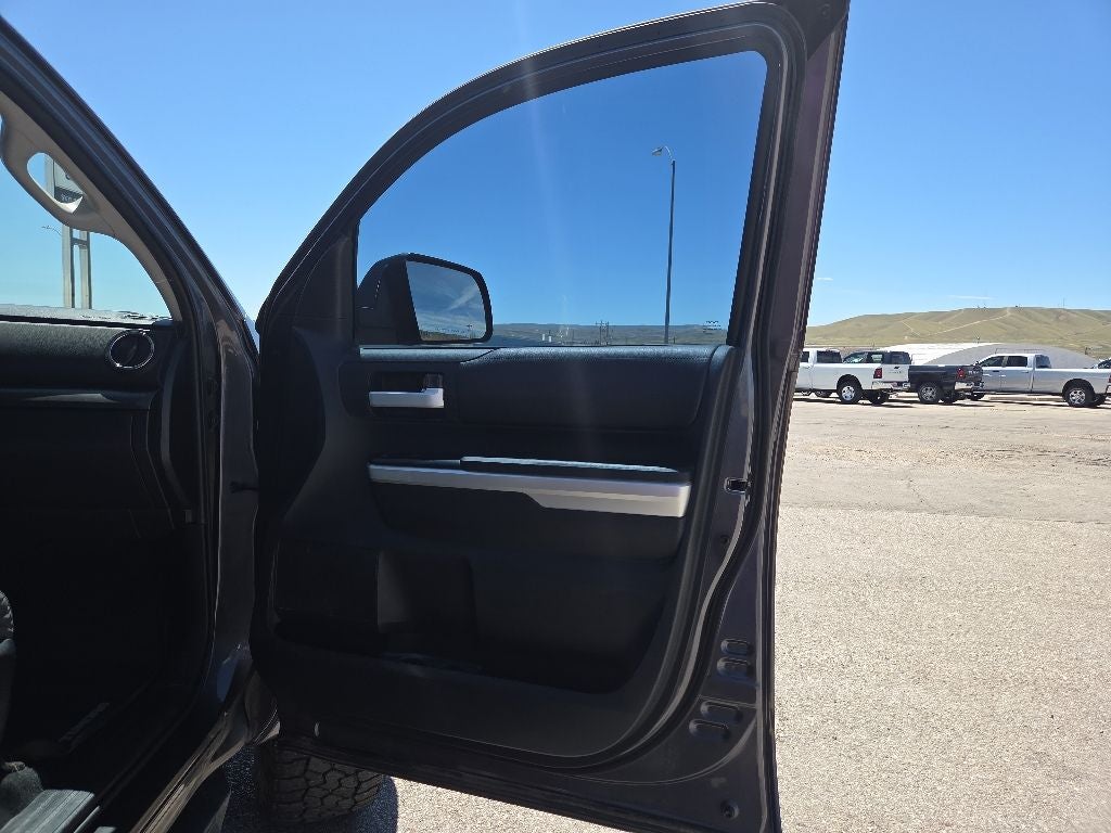 2014 Toyota Tundra SR5 CrewMax