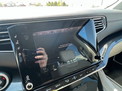 2023 Jeep Wagoneer Base