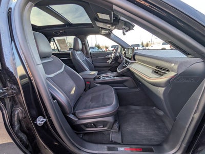 2025 Ford Explorer ST 4WD
