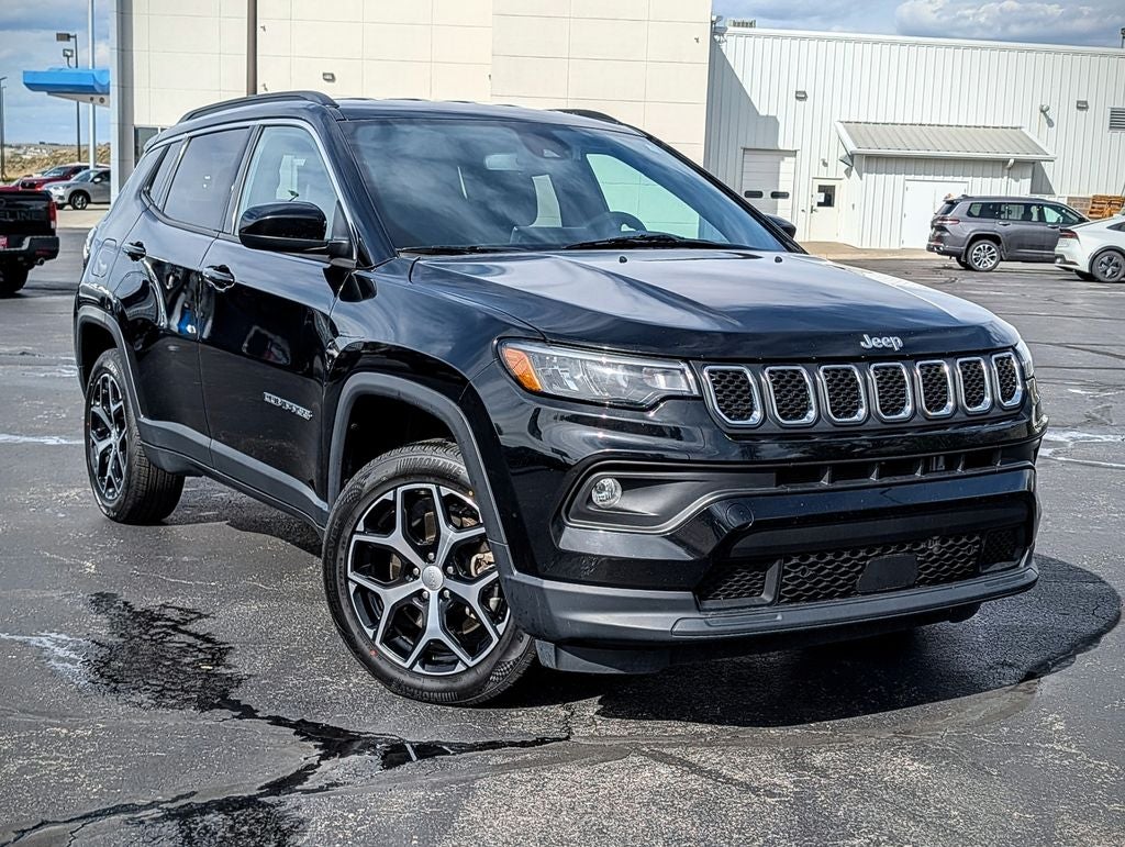 2024 Jeep Compass Latitude