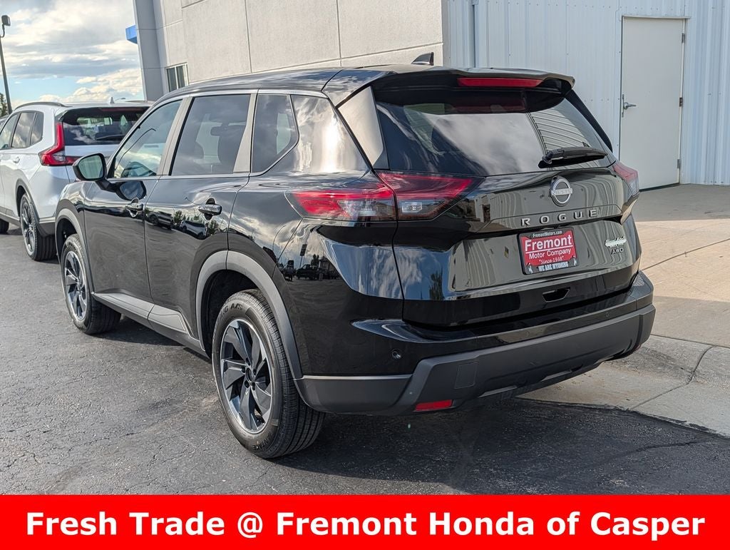 2025 Nissan Rogue SV
