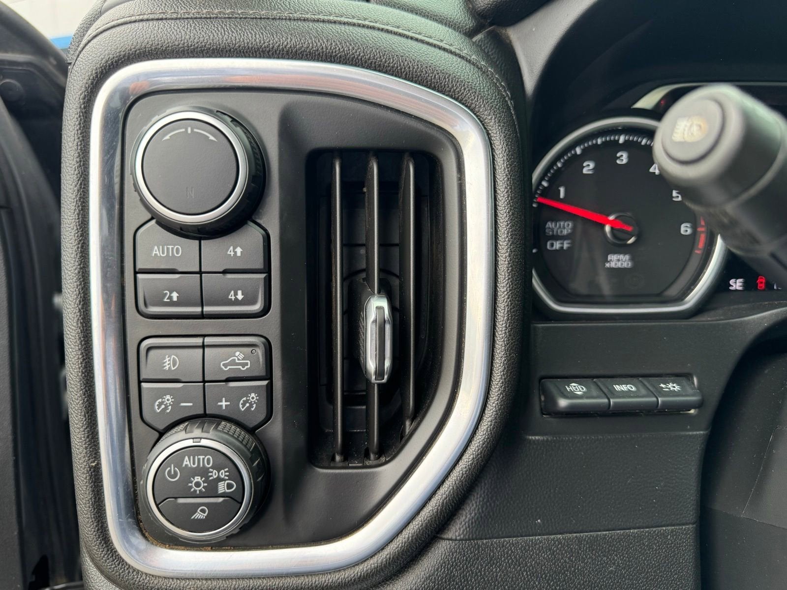 2019 Chevrolet Silverado 1500 High Country