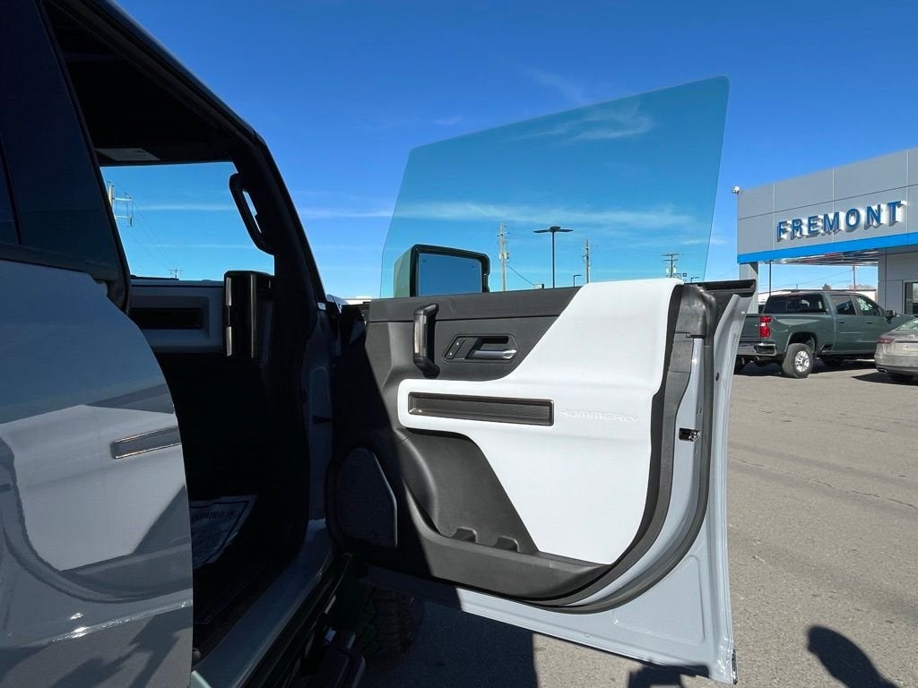 2025 GMC HUMMER EV Pickup 2X