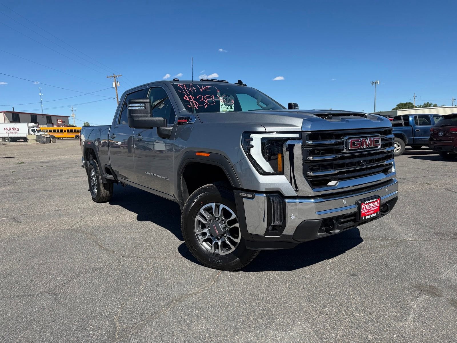 2026 GMC Sierra 2500 HD SLE