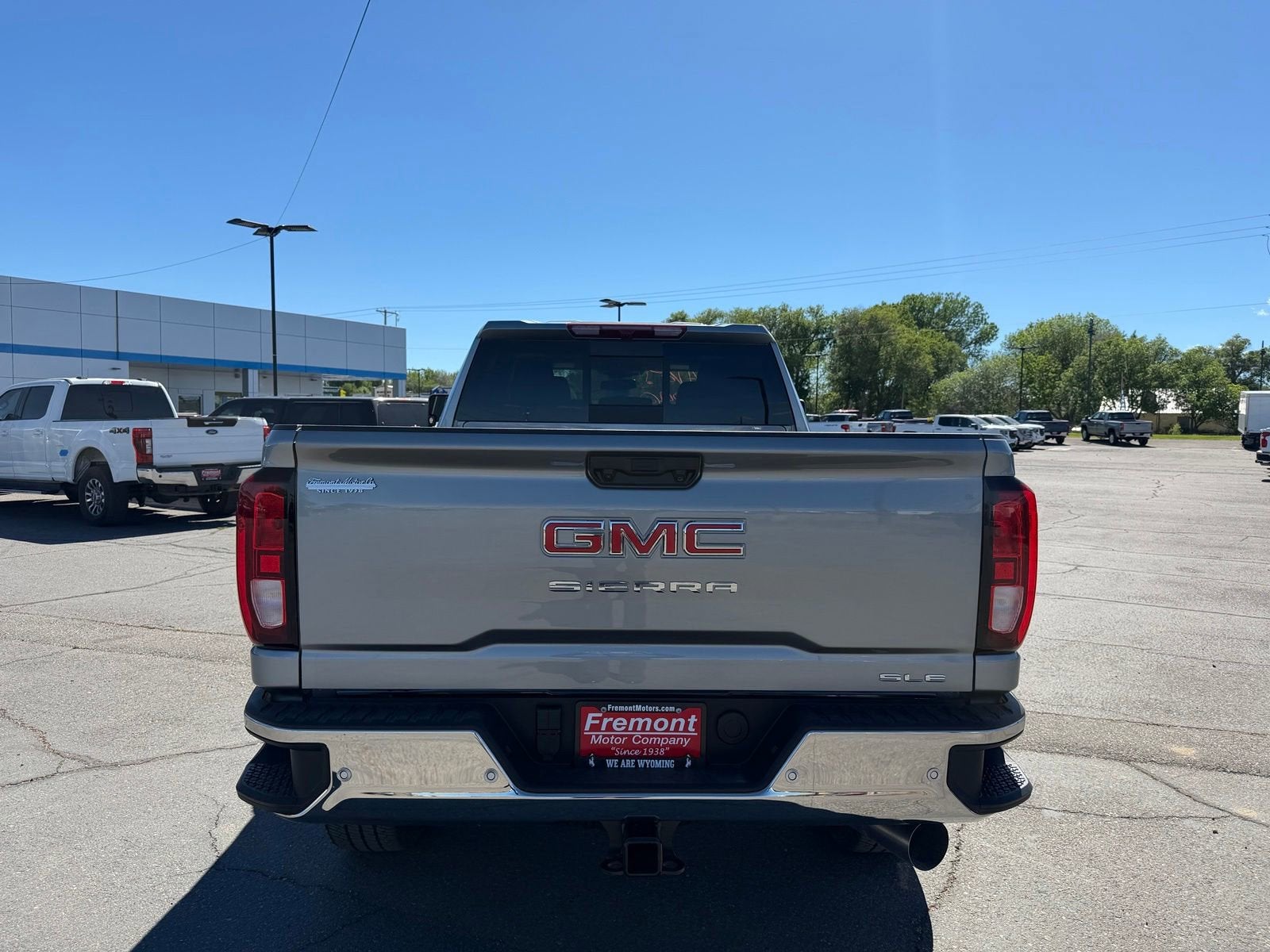 2026 GMC Sierra 2500 HD SLE