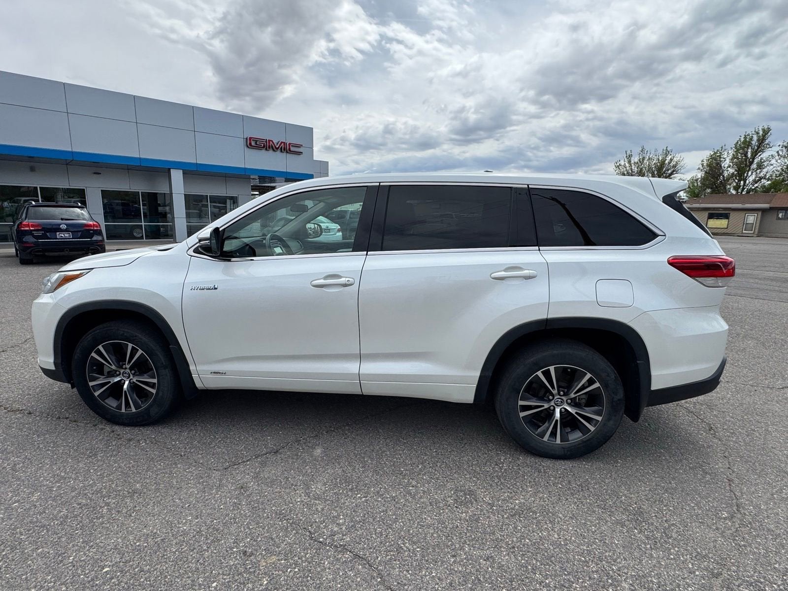2018 Toyota Highlander Hybrid LE