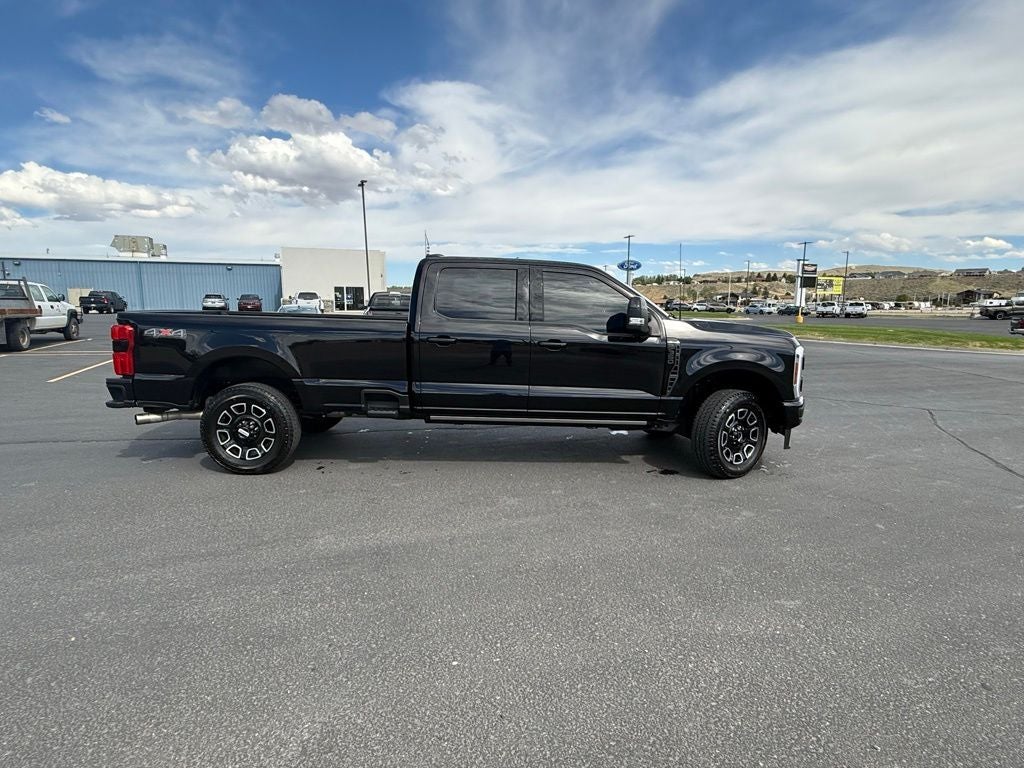 2025 Ford F-350SD Platinum