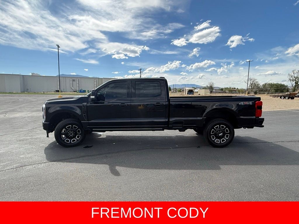 2025 Ford F-350SD Platinum
