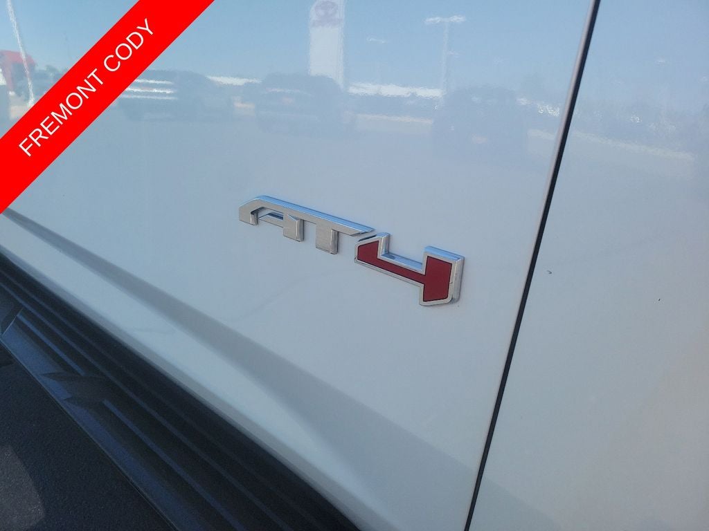 2024 GMC Yukon AT4