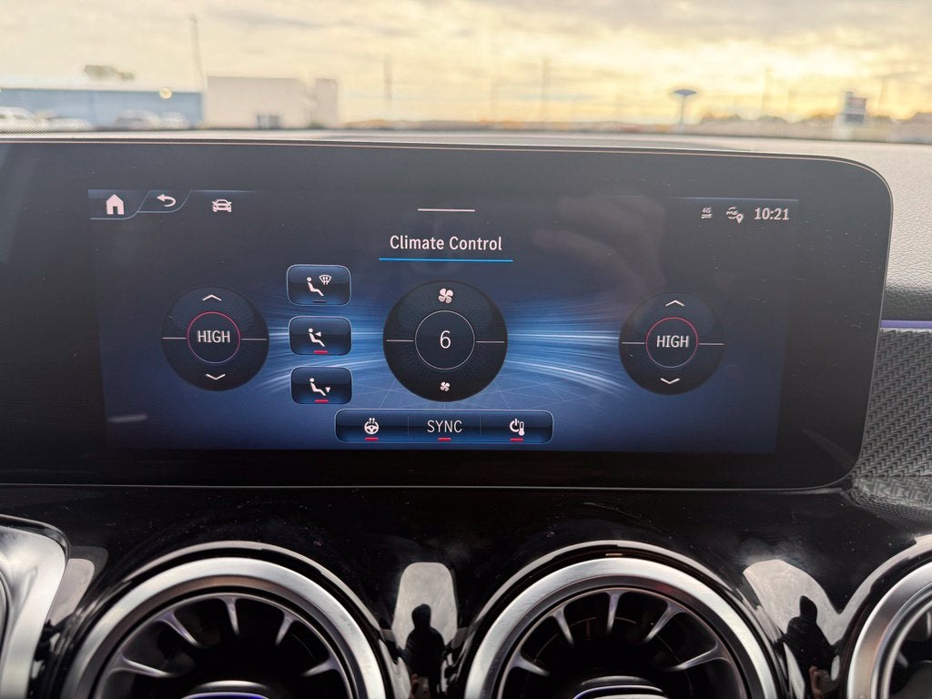 2025 Mercedes-Benz GLB GLB 250 4MATIC®