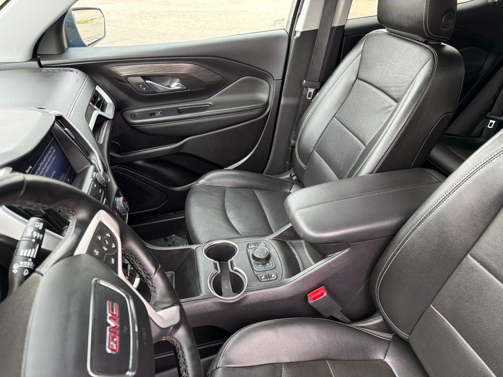 2024 GMC Terrain SLT AWD