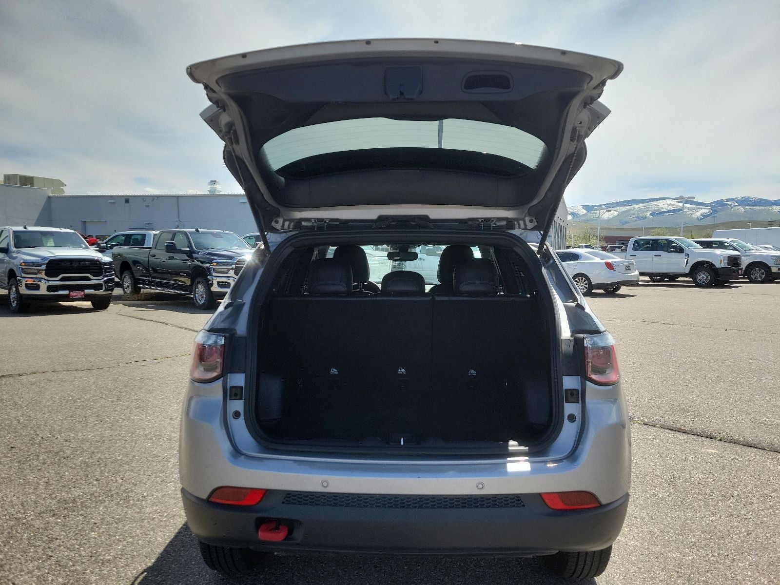 2024 Jeep Compass Trailhawk
