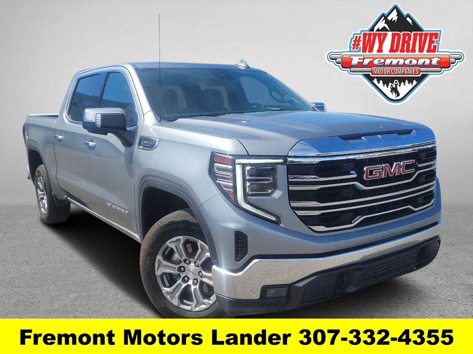 2025 GMC Sierra 1500 SLT