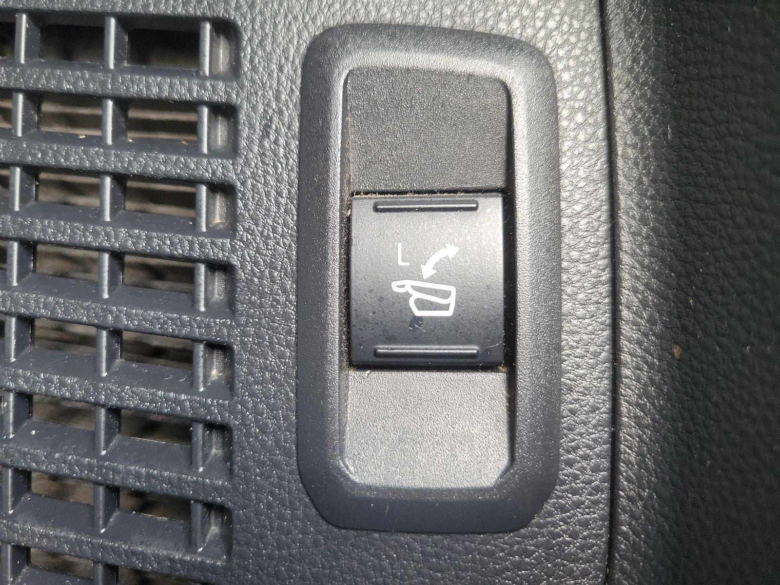 2023 Toyota Sequoia Platinum